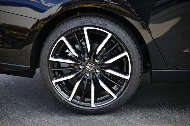 new 2025 Honda Accord Hybrid car