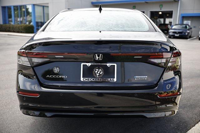 new 2025 Honda Accord Hybrid car