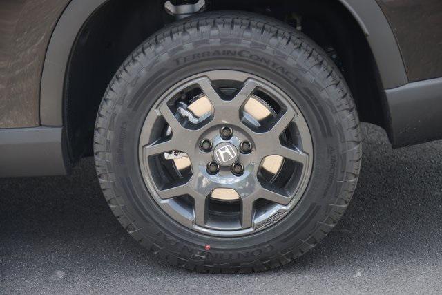 new 2025 Honda Pilot car, priced at $47,188