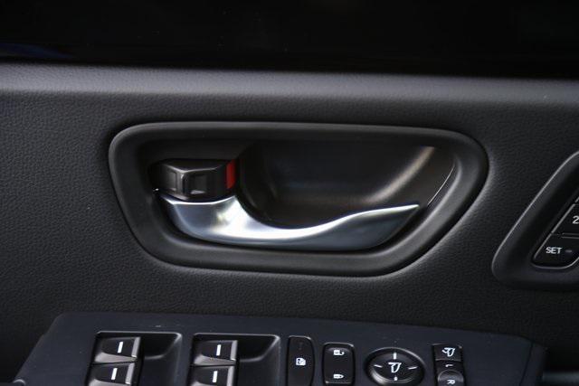 new 2025 Honda Pilot car, priced at $47,188