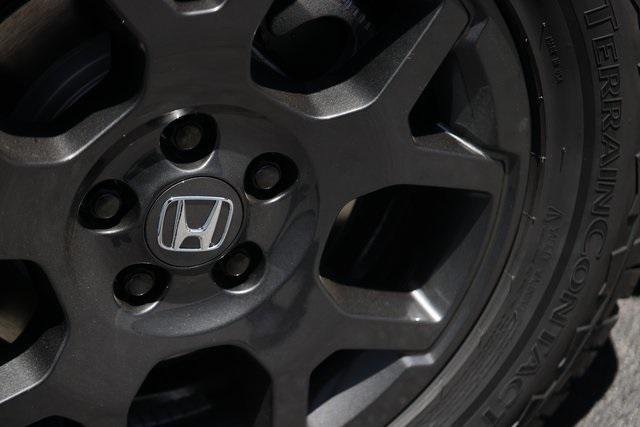 new 2025 Honda Pilot car, priced at $47,188