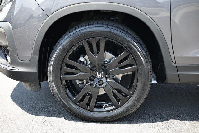 used 2022 Honda Pilot car, priced at $35,611