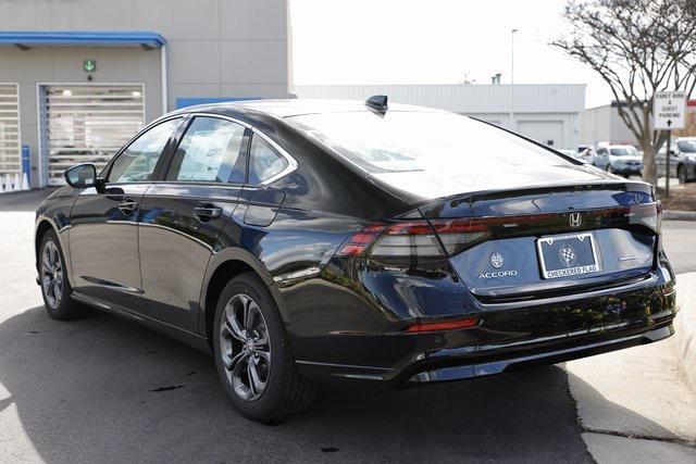 new 2025 Honda Accord Hybrid car