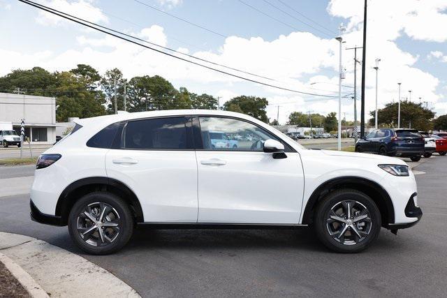 new 2025 Honda HR-V car, priced at $29,412