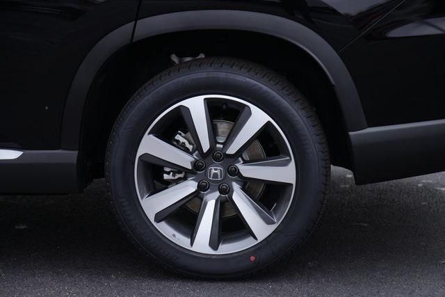 new 2025 Honda Pilot car, priced at $48,131