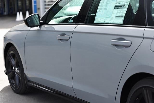 new 2025 Honda Accord Hybrid car
