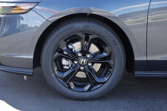 new 2025 Honda Accord car, priced at $30,974
