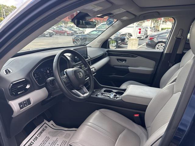 used 2025 Honda Pilot car, priced at $49,990