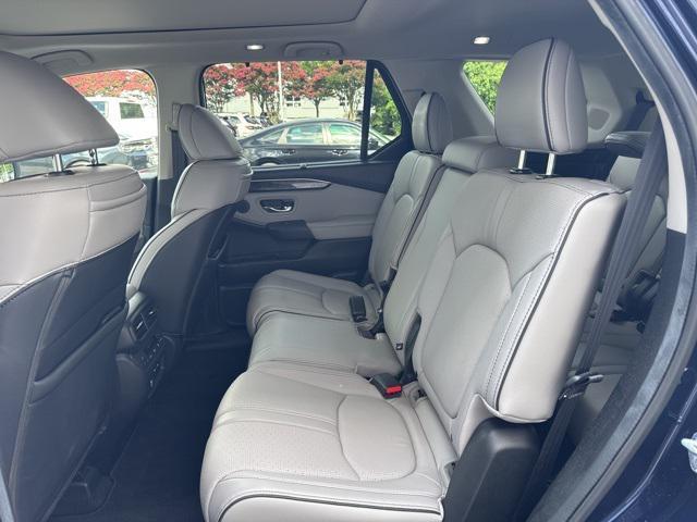 used 2025 Honda Pilot car, priced at $49,990