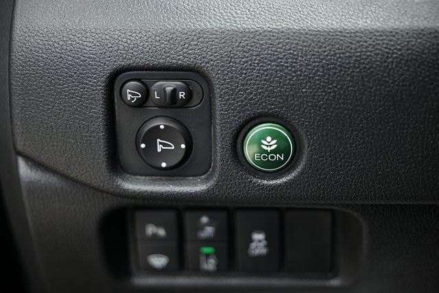 used 2022 Honda Passport car, priced at $31,201