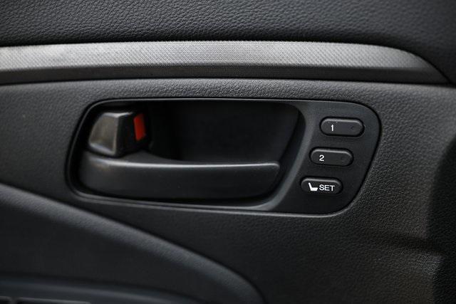 used 2022 Honda Passport car, priced at $31,201