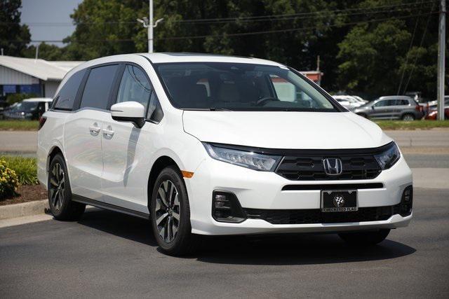 new 2025 Honda Odyssey car, priced at $42,692