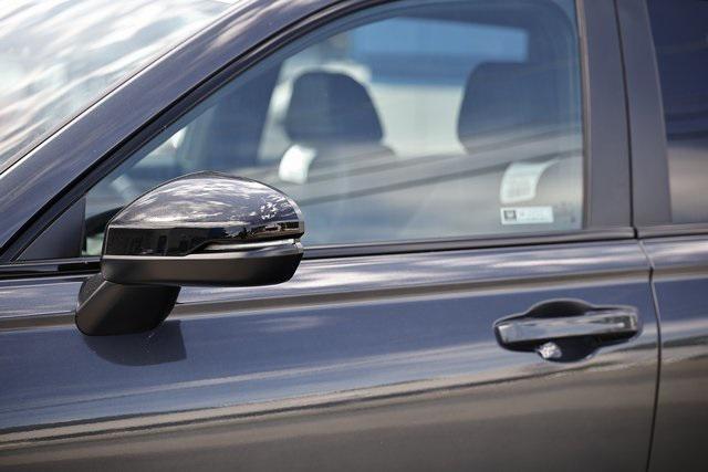 new 2026 Honda CR-V Hybrid car, priced at $39,615