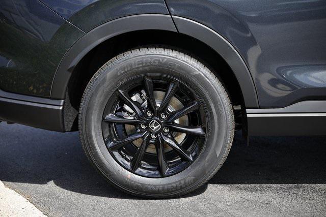 new 2026 Honda CR-V Hybrid car, priced at $39,615