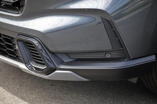 new 2026 Honda CR-V Hybrid car, priced at $39,615