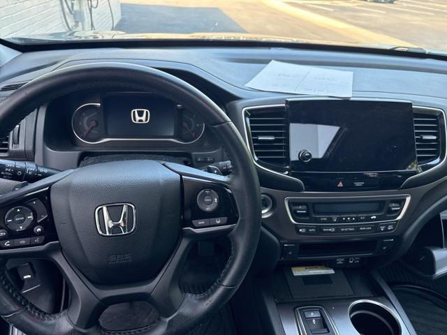 used 2021 Honda Pilot car, priced at $29,200