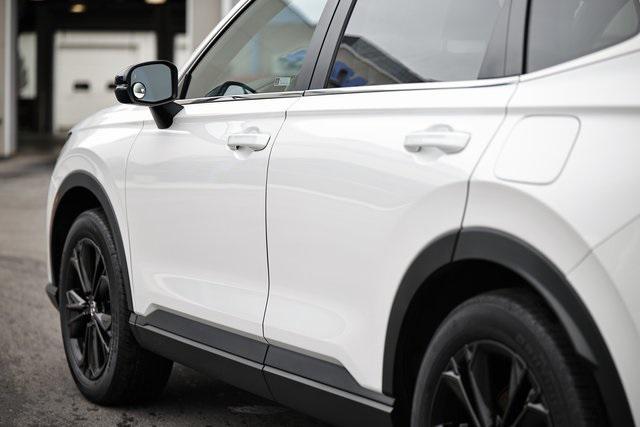 used 2024 Honda CR-V Hybrid car, priced at $35,390