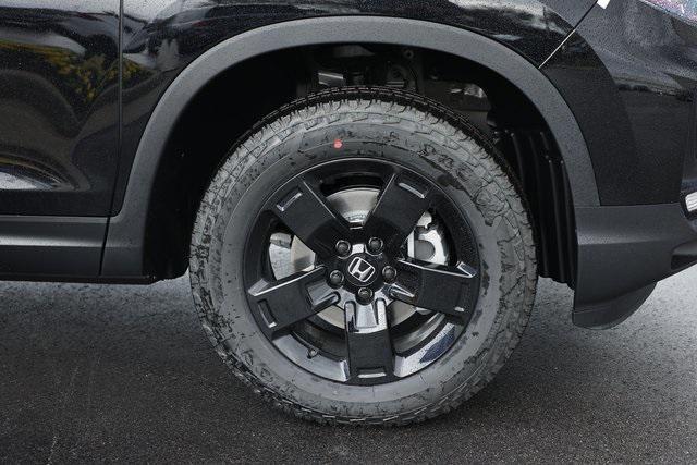 new 2025 Honda Ridgeline car, priced at $45,300