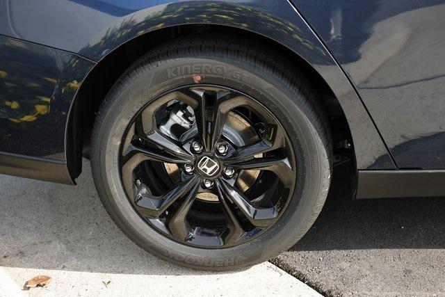 new 2025 Honda Accord car, priced at $29,919