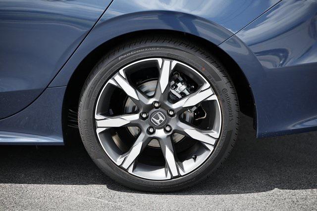 new 2026 Honda Civic Hybrid car, priced at $33,195