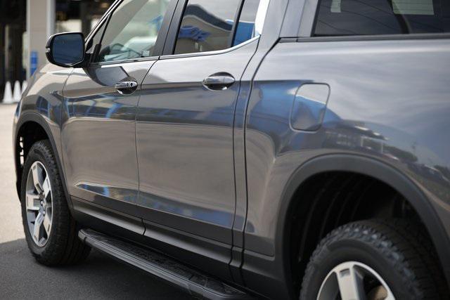 new 2025 Honda Ridgeline car, priced at $43,937
