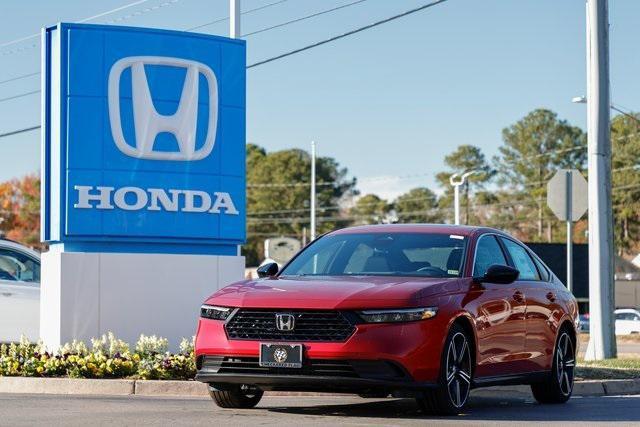 new 2025 Honda Accord Hybrid car, priced at $33,767