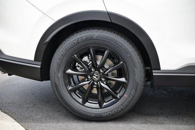 new 2026 Honda CR-V Hybrid car, priced at $40,575