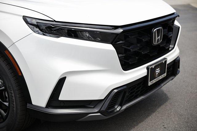 new 2026 Honda CR-V Hybrid car, priced at $40,575