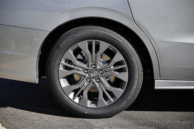 new 2026 Honda Odyssey car, priced at $47,490