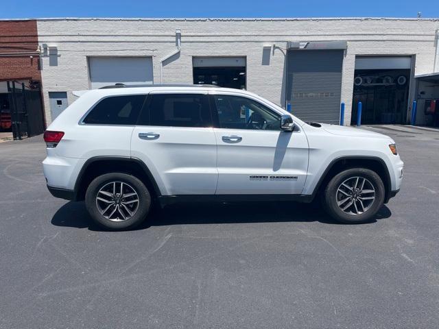 used 2021 Jeep Grand Cherokee car, priced at $28,021