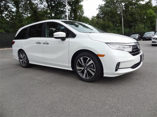 used 2024 Honda Odyssey car, priced at $42,987