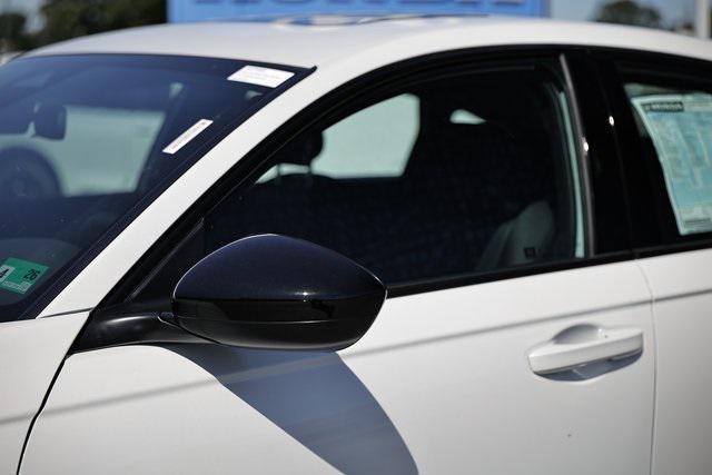 new 2025 Honda Accord Hybrid car, priced at $33,890