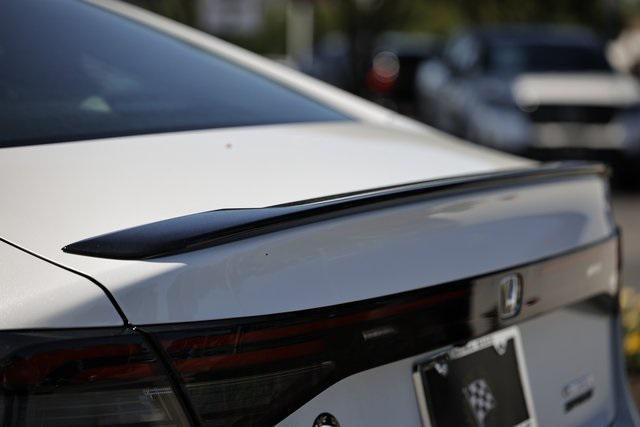 new 2025 Honda Accord Hybrid car, priced at $33,890