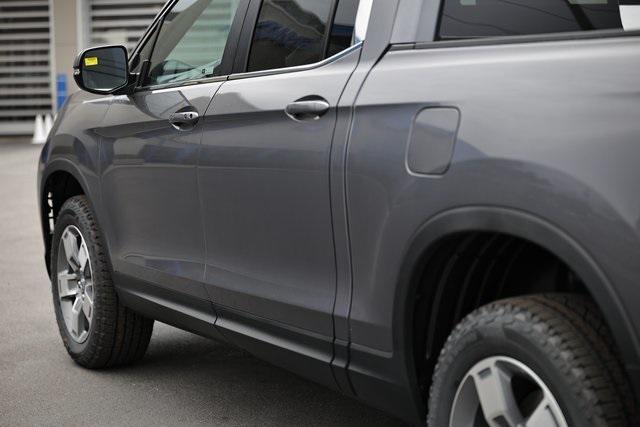 new 2025 Honda Ridgeline car, priced at $42,390