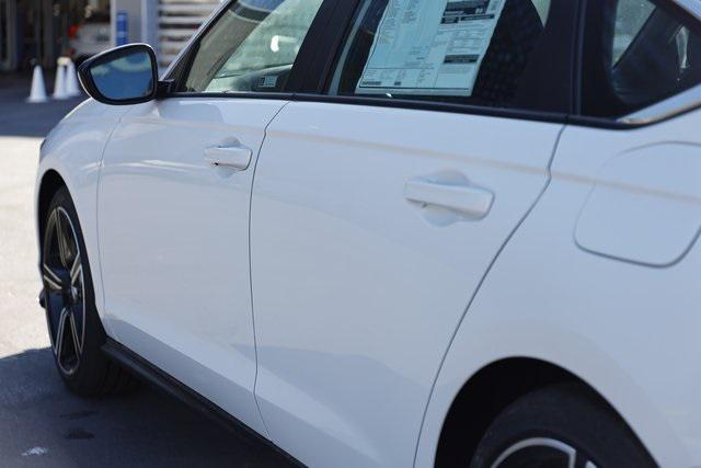 new 2025 Honda Accord Hybrid car, priced at $33,460