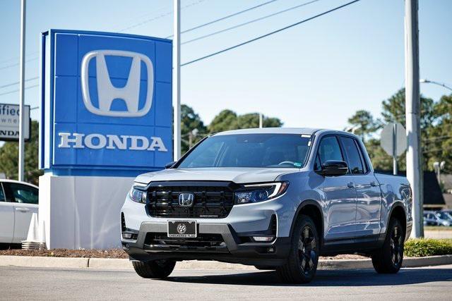 new 2025 Honda Pilot car, priced at $54,230