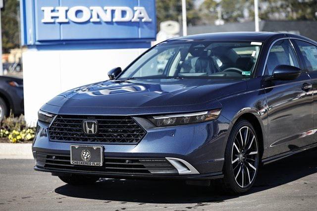 new 2025 Honda Accord Hybrid car