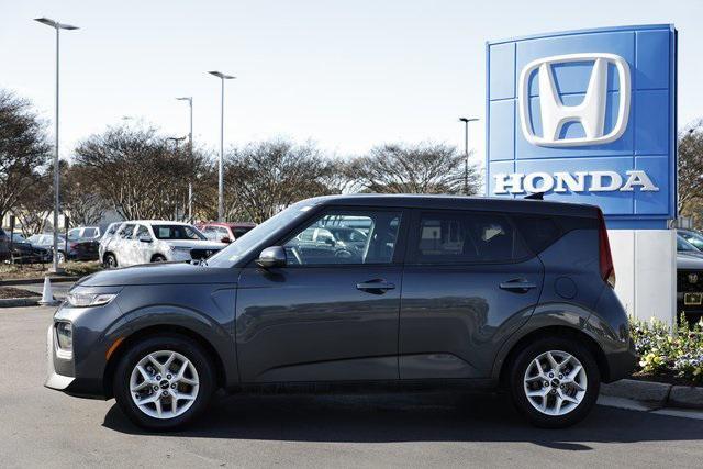 used 2022 Kia Soul car, priced at $15,979