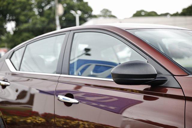 used 2024 Nissan Altima car, priced at $21,217