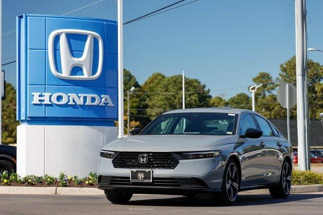 new 2025 Honda Accord Hybrid car, priced at $34,322