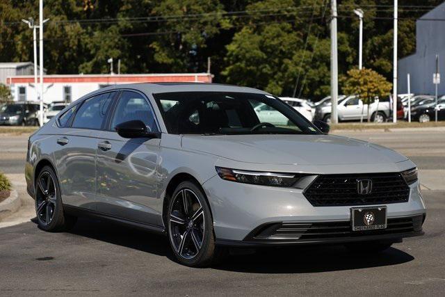 new 2025 Honda Accord Hybrid car, priced at $34,622