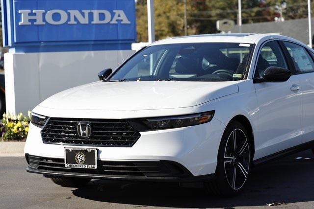 new 2025 Honda Accord Hybrid car, priced at $34,205