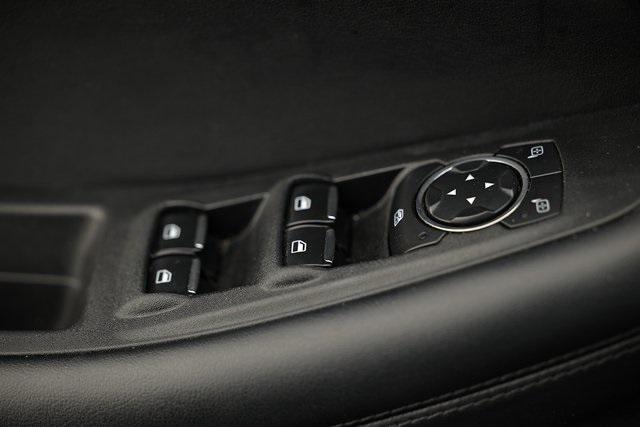used 2023 Ford Edge car, priced at $23,623