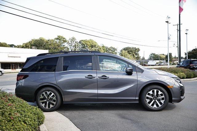 new 2026 Honda Odyssey car, priced at $41,990
