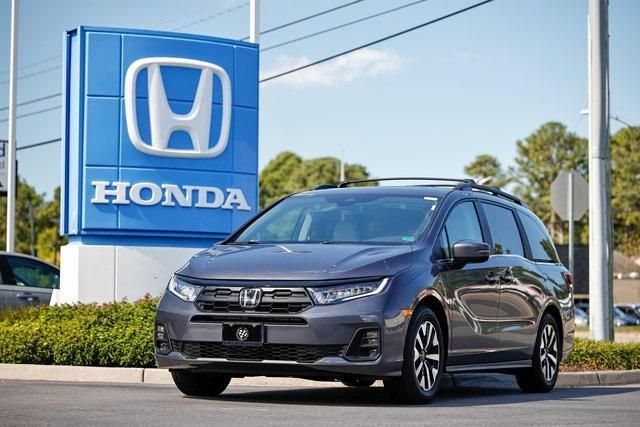 new 2026 Honda Odyssey car, priced at $41,990