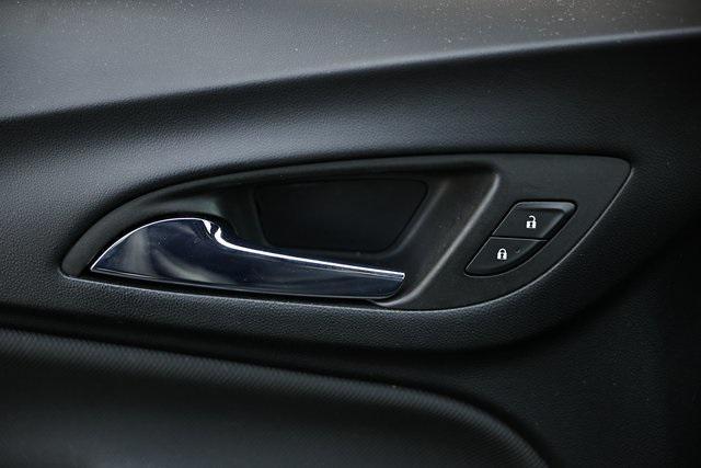 used 2022 Chevrolet Equinox car, priced at $22,990