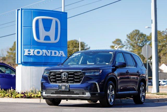 used 2024 Honda Pilot car, priced at $40,565