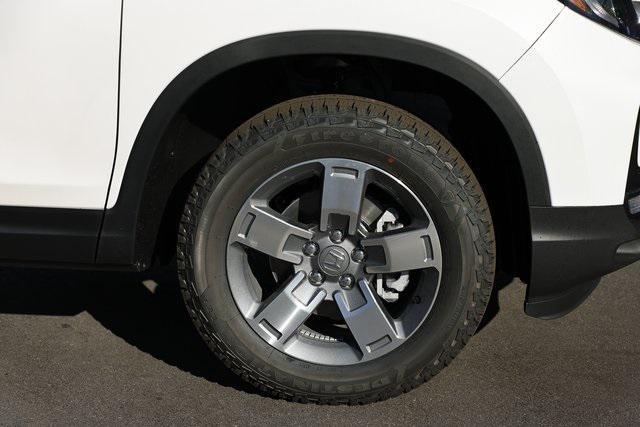 new 2025 Honda Ridgeline car, priced at $42,490