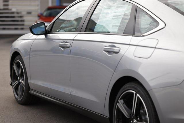 new 2025 Honda Accord Hybrid car, priced at $31,850
