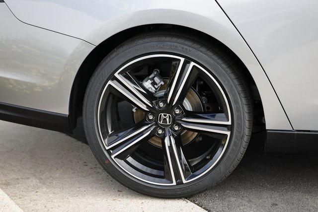 new 2025 Honda Accord Hybrid car, priced at $31,850
